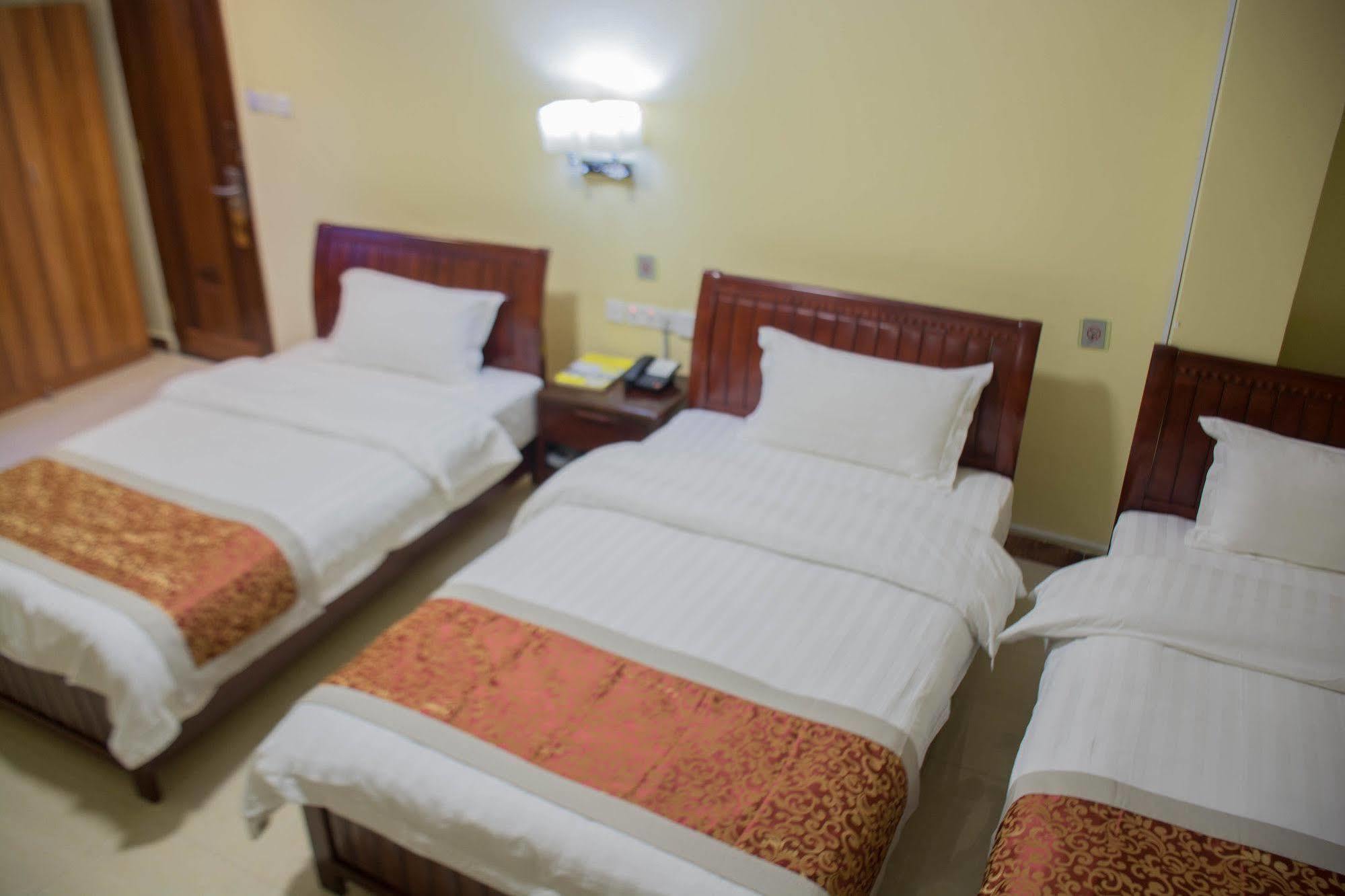 Hong Kong Hotel Dar es Salaam Exterior photo